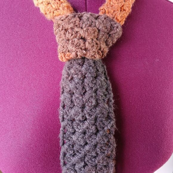 Latte Stripe Crochet Neck Tie Scarf handmade unisex brown diagonal washable - Picture 2 of 7